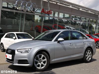 Audi A4 35 TDI S tronic