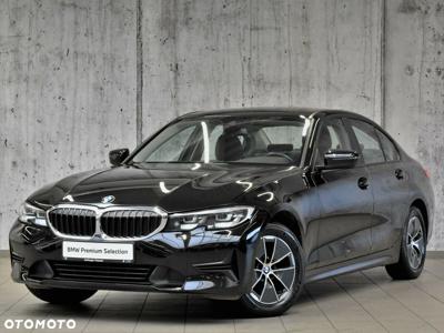 BMW Seria 3 318i Advantage