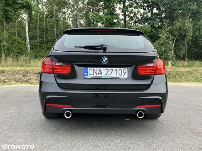 BMW Seria 3 335i Touring xDrive