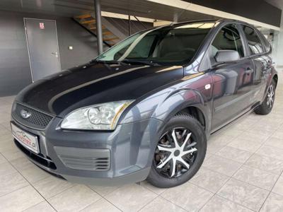 Ford Focus I Sedan 1.6 16V 100KM 2005