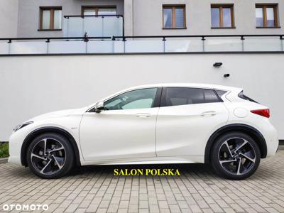 Infiniti Q30 2.0t Sport City Black AWD 7DCT