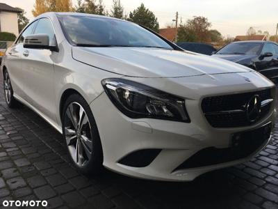 Mercedes-Benz CLA 250 7G-DCT