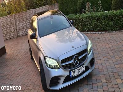 Mercedes-Benz Klasa C 220 d 4Matic T 9G-TRONIC AMG Line