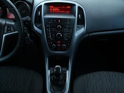 Opel Astra 2013 1.7 CDTI 238515km ABS klimatyzacja manualna