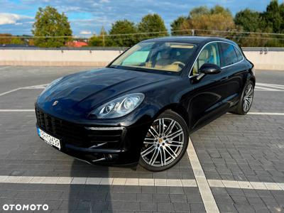 Porsche Macan S