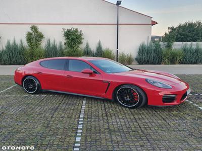 Porsche Panamera GTS