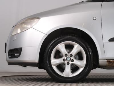 Skoda Fabia 2008 1.4 16V 214180km Kombi