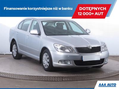 Skoda Octavia II Hatchback Facelifting 1.6 TDI CR DPF 105KM 2011