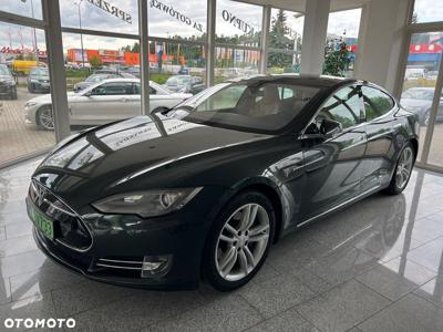 Tesla Model S Standard