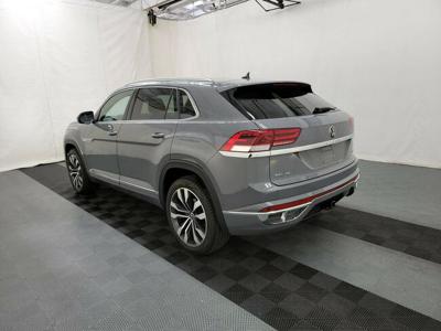 Volkswagen Atlas CrossSport SEL 3.6L V6 276KM