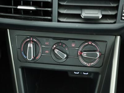 Volkswagen Polo 2020 1.0 TSI 40259km ABS klimatyzacja manualna