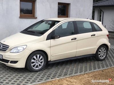 B klasa 2000 CDi 109KM automat 07r. na części