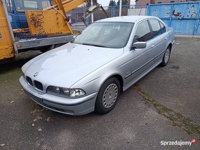 BMW E39 523i 2,5 sprowadzona ładna