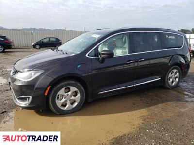 Chrysler Pacifica 3.0 hybrydowy 2018r. (SAN MARTIN)