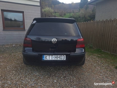 Golf 4 1.6 benzyna