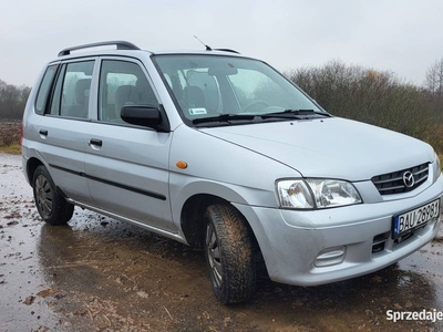 Mazda demio