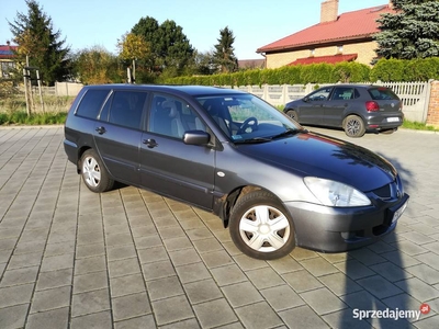 MITSUBISHI LANCER KOMBI 2005 1,6 BENZYNA !!zmiana ceny !!