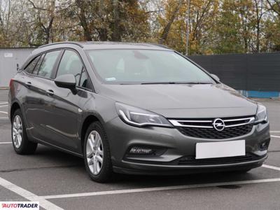 Opel Astra 1.6 108 KM 2018r. (Piaseczno)