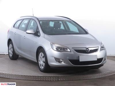 Opel Astra 1.7 108 KM 2012r. (Piaseczno)