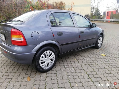 opel astra 2005-XII/2006 1,4benz salon pl,długie opłaty