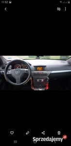 Opel astra H 2004