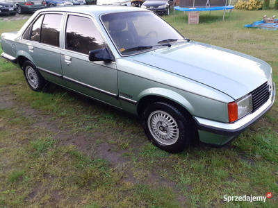 Opel Rekord 2.0 E 1982 na wtrysku 110KM bez rdzy OKAZJA