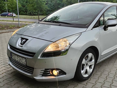 Peugeot 5008 2,0 HDI 163KM panorama klimatronik