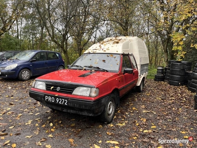 Polonez Truck 1.6. Czarne tablice