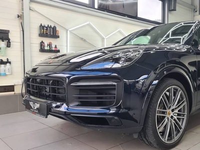 Porshe cayenne 2021 3.0 E-Hibrid 340KM