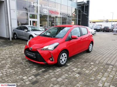 Toyota Yaris 1.5 benzyna 111 KM 2019r. (Katowice)