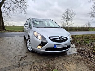 Używany Opel Zafira 2012