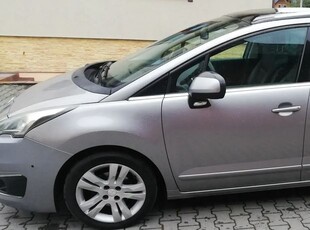 Używany Peugeot 5008 2014