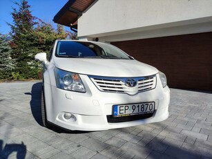 Używany Toyota Avensis 2010