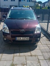 Używany Toyota Corolla Verso 2008