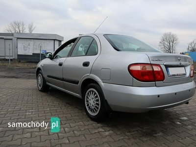 Nissan Almera