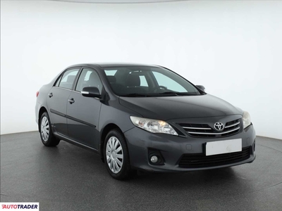 Toyota Corolla 1.6 130 KM 2011r. (Piaseczno)