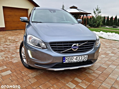 Volvo XC 60 D3 Drive-E Momentum