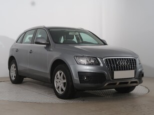 Audi Q5 I (8R) , 170 KM, Klimatronic, Parktronic