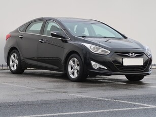 Hyundai i40 , Salon Polska, Klimatronic, Tempomat, Parktronic