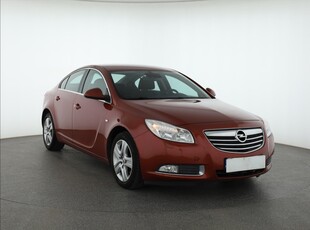 Opel Insignia , Navi, Klimatronic, Tempomat, Parktronic