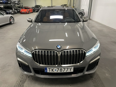 BMW M760