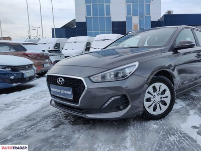 Hyundai i30 1.4 benzyna 100 KM 2019r. (Kraków, Nowy Targ)