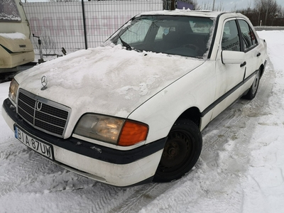 Mercedes C 200