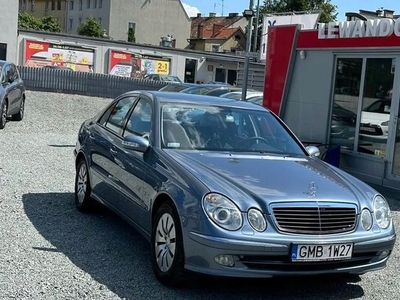 Mercedes Klasa E W211 Sedan W211 3.2 (320 CDI) 204KM 2002