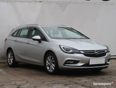 Opel Astra 1.6 CDTI