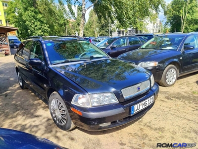 Volvo V40 I 2002