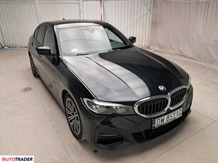 BMW 320 2.0 hybrydowy 190 KM 2022r. (Komorniki)