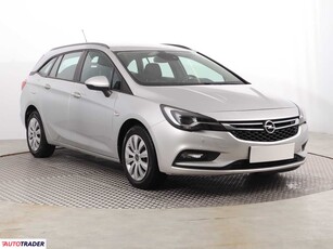 Opel Astra 1.6 108 KM 2016r. (Piaseczno)