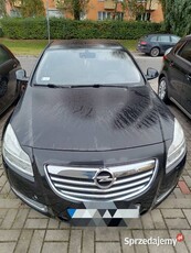 OPEL Insignia 2011 . 2.0 disel - uszkodzony