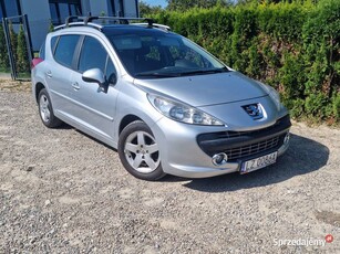 Peugeot 207 1.4 benzyna panorama